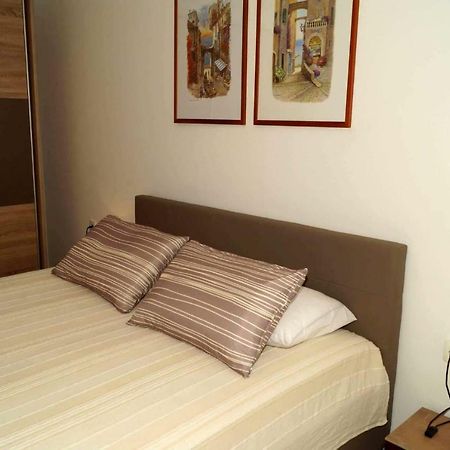 Apartman Eric Appartement Pula Buitenkant foto